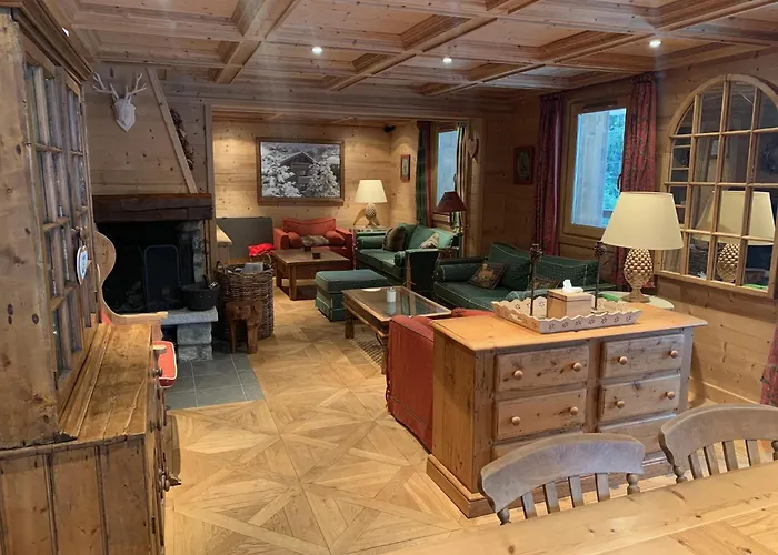 Chalet La Grande Ourse Meribel - 150M2 Apartment Almost Ski-In Ski-Out