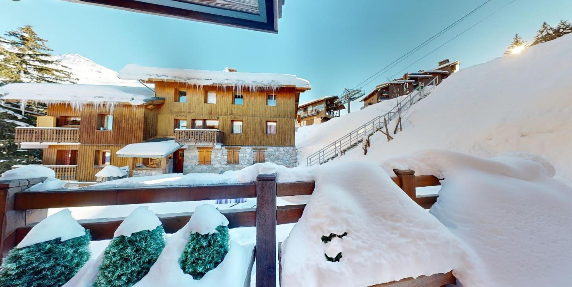 La Grande Ourse - 150m2 Almost Ski-in Ski-out Meribel